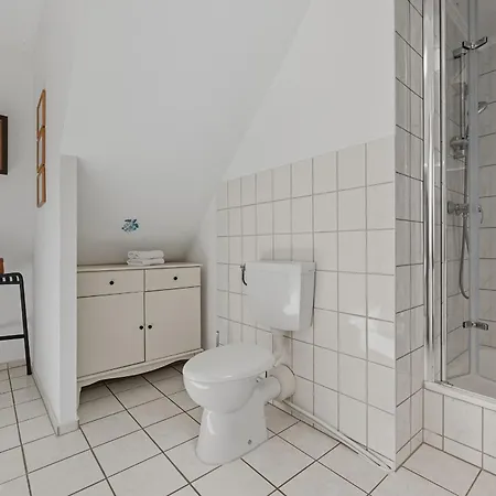 アパート Stranddistel, Haus Gudrun Whg 5 ツィノヴィッツ